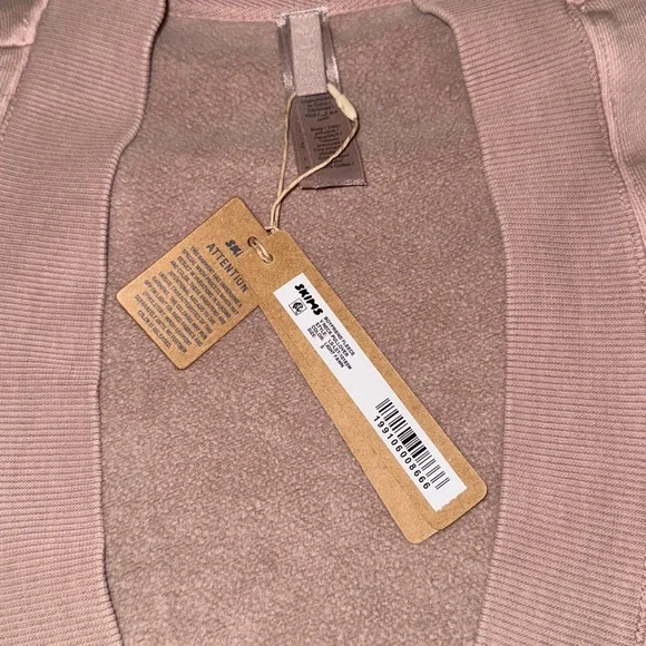 SKIMS oversized V-neck pullover - Picture 6 of 7